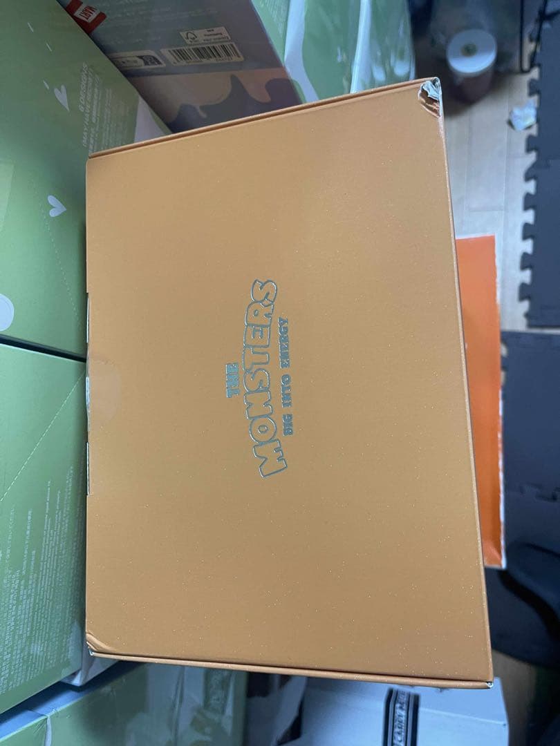 POP MART Rock The Universe ぬいぐるみ