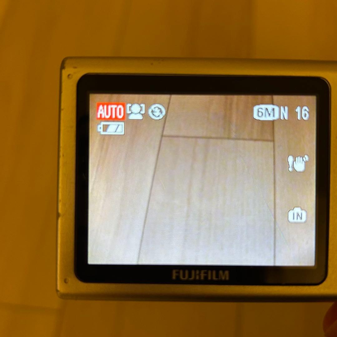 FUJIFILM FINEPIX Z5fd ラズベリーレッド コンパクトデジカメ