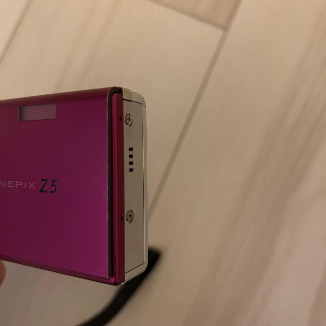 FUJIFILM FINEPIX Z5fd ラズベリーレッド コンパクトデジカメ
