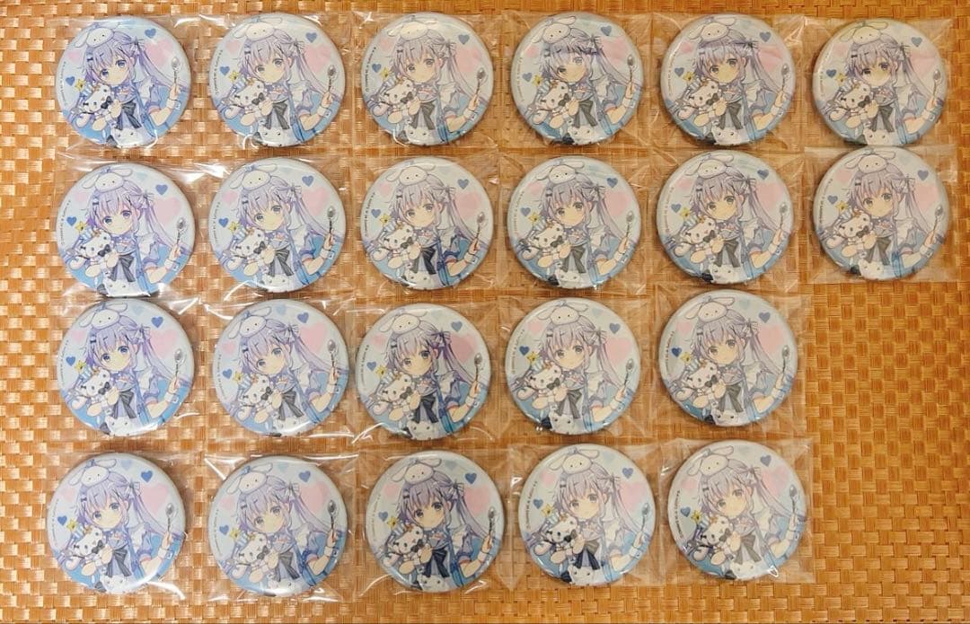 【値下げ】ごちうさ　チノ　缶バッジ　サンリオコラボ　22個