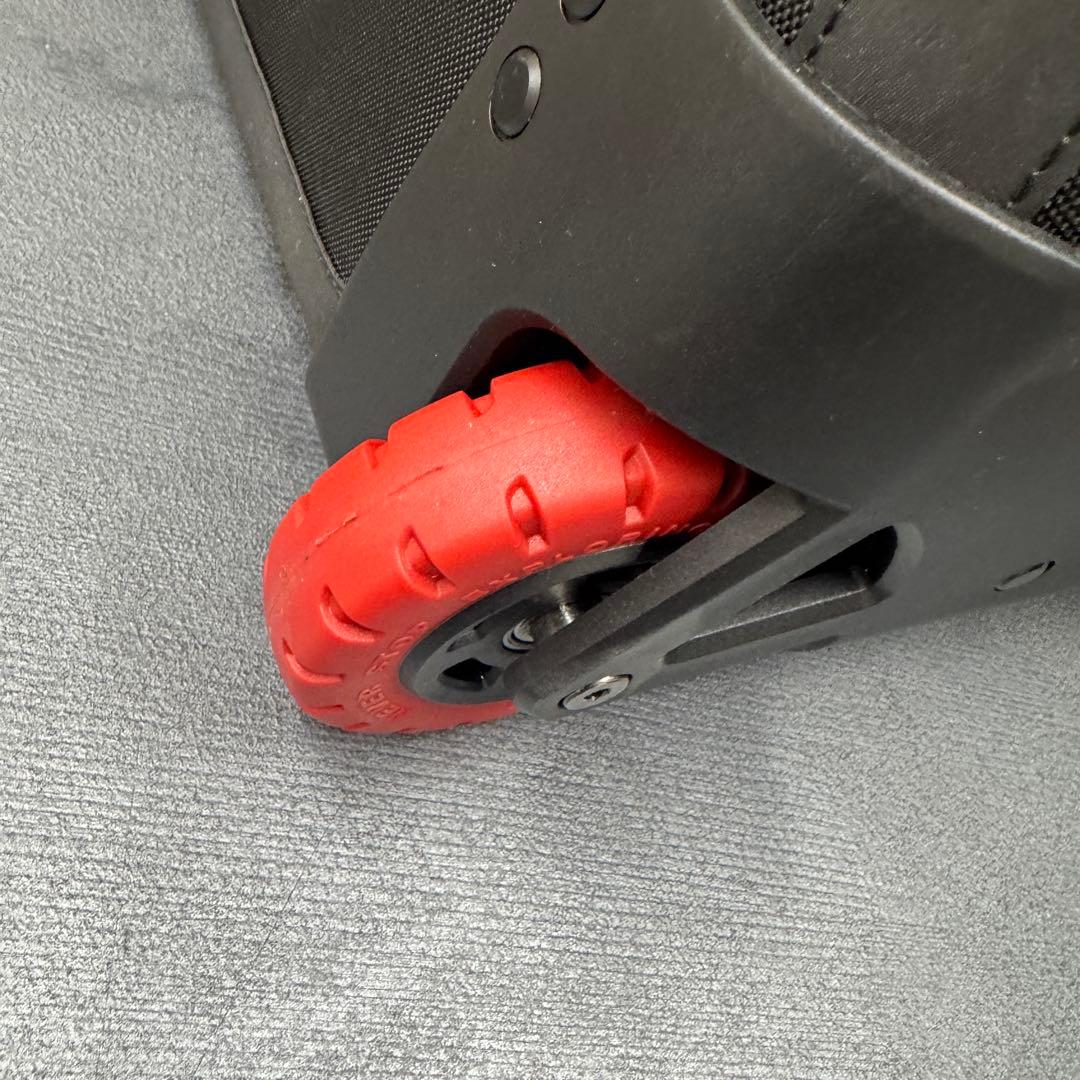 ザ　ノースフェイス　ベースキャンプローリングサンダー28インチ NM82414