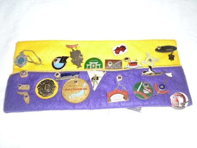 ◆ライオンズクラブ 帽子と七宝製ピンバッジ48個 1個は元会長10K 10金