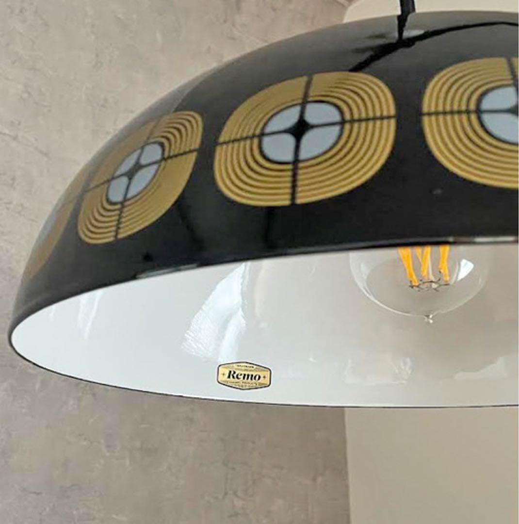 TKO/琺瑯の美しい艶と真鍮を用いたペンダントライト