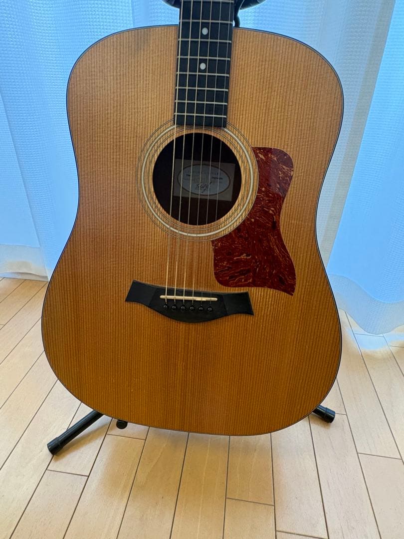 Taylor アコースティックギター 110eギターケース付き