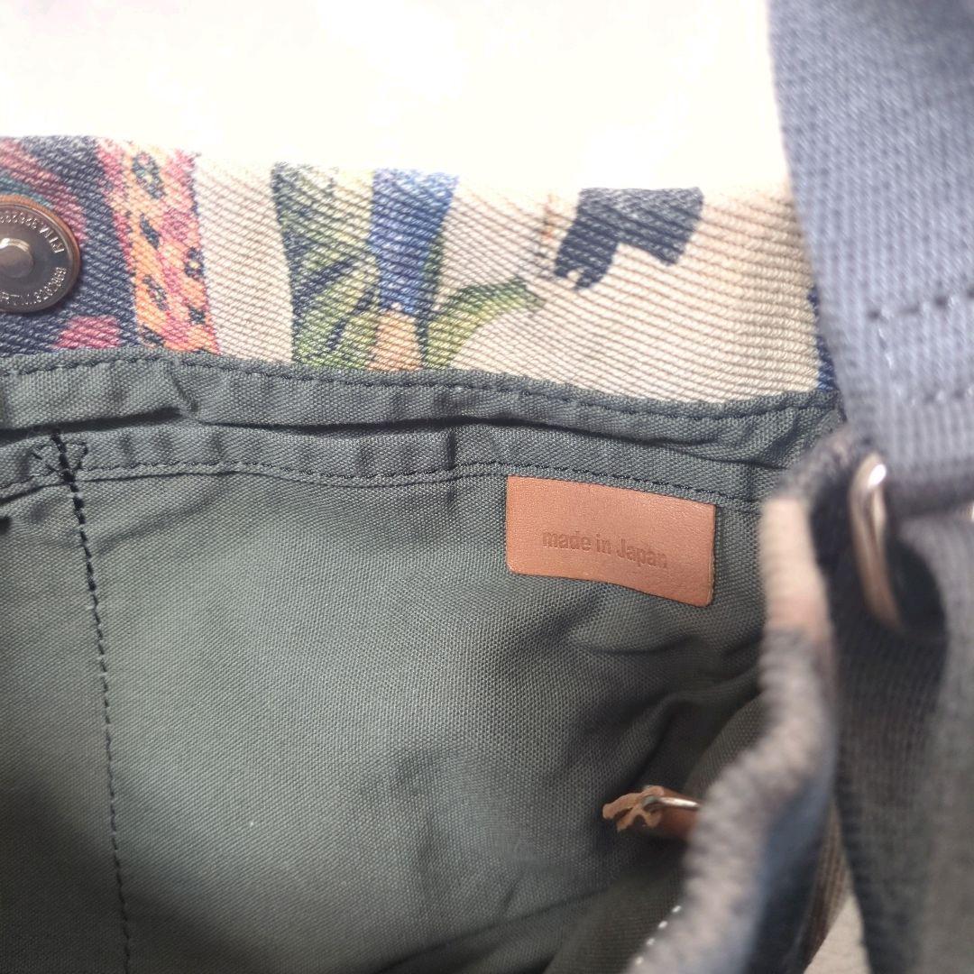 美品 Vivienne Westwood MOODBOARD ショルダーバッグ