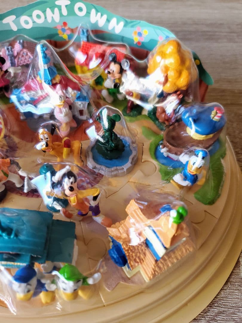 ☆激レア☆未使用美品☆ディズニートゥーンタウン ジオラマ フィギュア