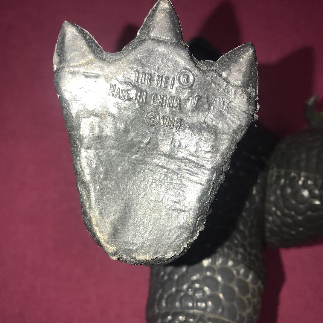 ゴジラ？　1986年製?怪獣フィギュア人形　ソフビ