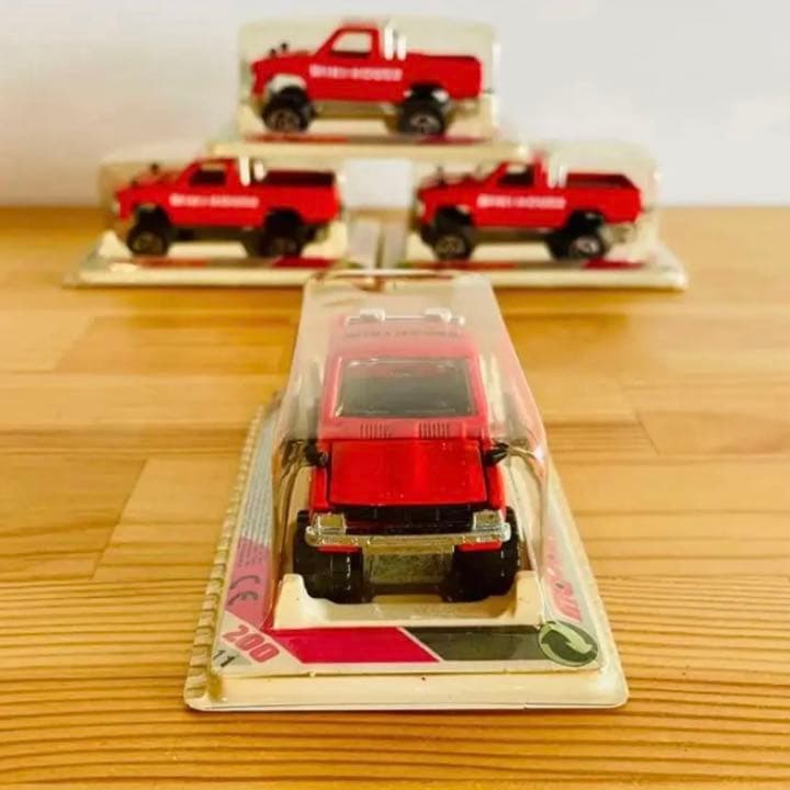 【新品未開封】20台セット ミキハウス ピックアップトラック ミニカー