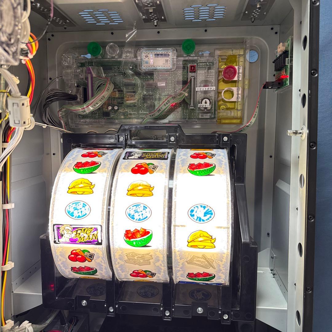 真偽の空 スロットマシン