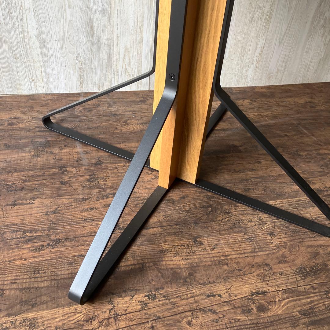 ダイニングテーブル KAARI TABLE 003 / ronan erwan bouroullec