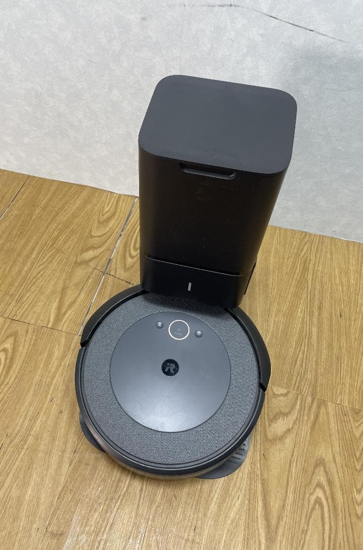 Y♦♦529 iRobot ロボットクリーナー ルンバi３+