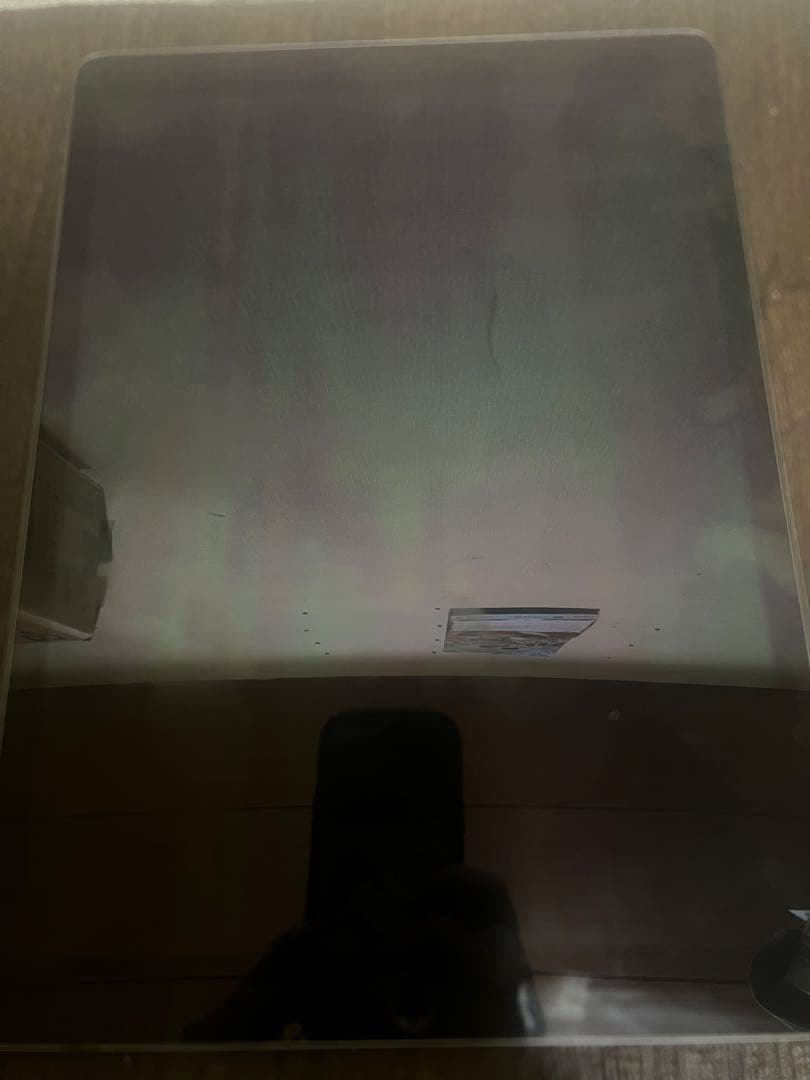 iPad Pro (12.9インチ)　Wi-Fiモデル：A1584 シルバー