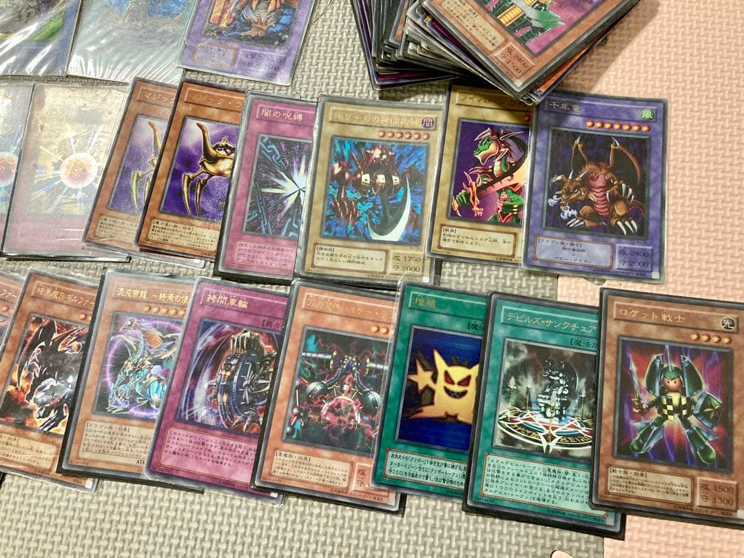 高額レア多数 遊戯王デュエルモンスターズ 初期カードセット 超レア約200枚以上