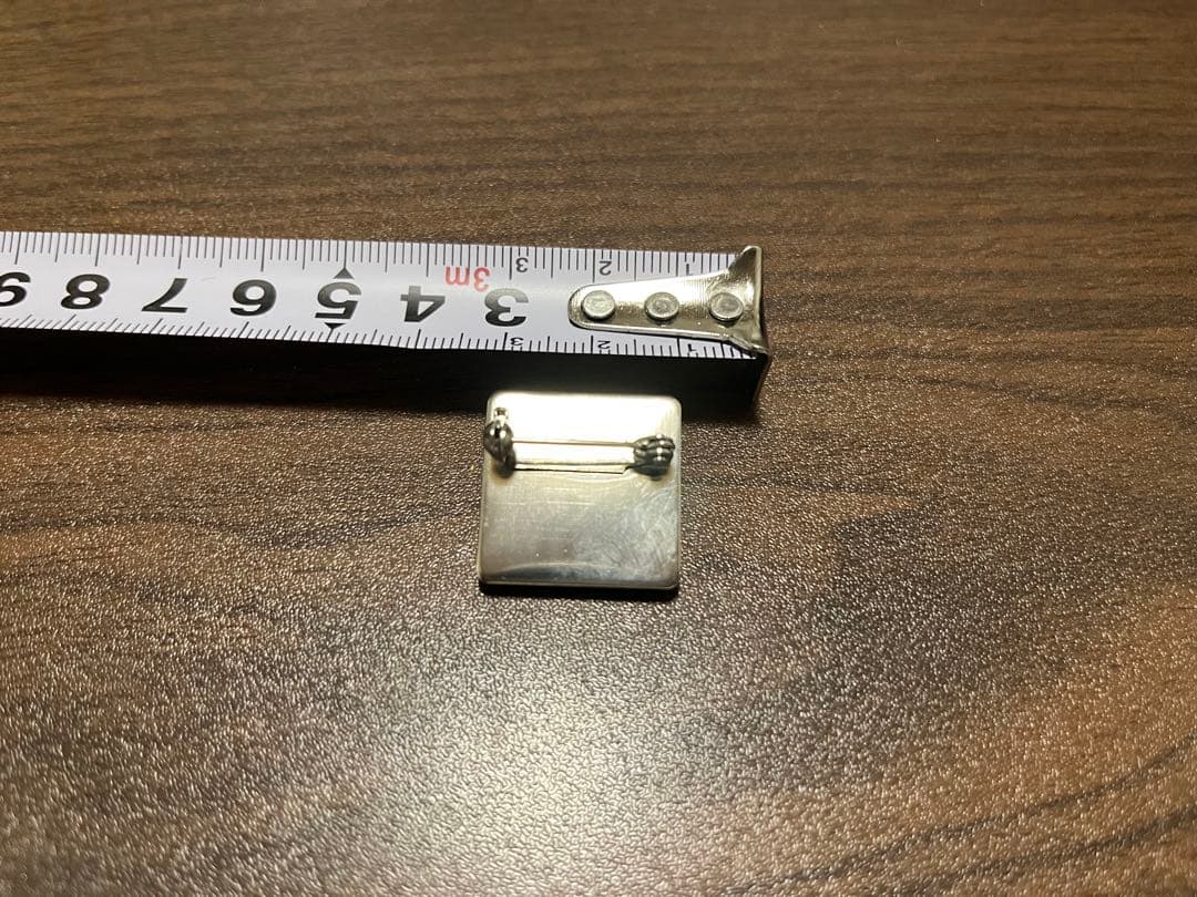 ドミノピザ dominospizza 300店舗記念　ピンバッジ