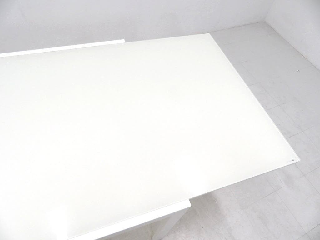 展示品　カリガリス　ガラス　伸長式　エクステンション　ダイニングテーブル