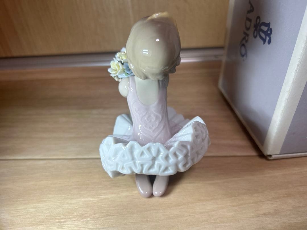 【早い者勝ち】RIADORO　お花人形