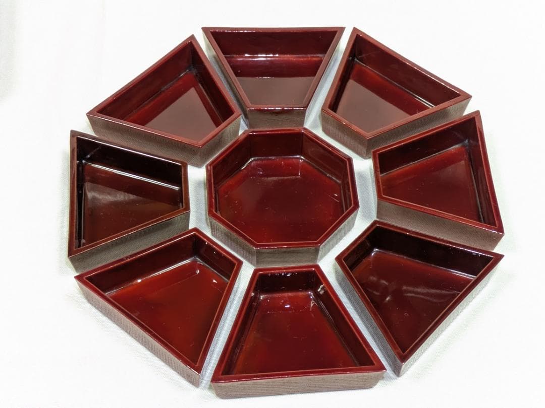 八角木製九節板(クジョルパン) 螺鈿漆器 貝細工 お節正月 縁起物 韓国