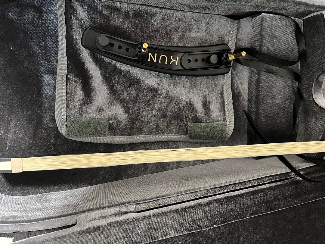 ヤマハ　サイレントバイオリン　SV-120