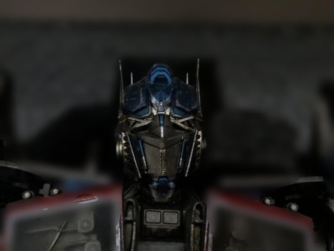 オプティマスプライム スリーエー　トランスフォーマー　ダークサイド・ムーン