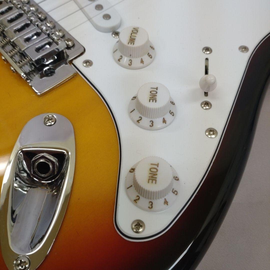 Playtech ストラトキャスター サンバースト 美品！