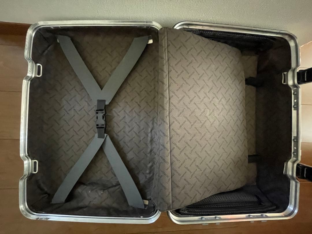 Rimowa リモワLufthansa アルミキャリーケース 32リットル