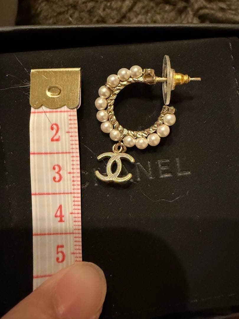 シャネルピアス