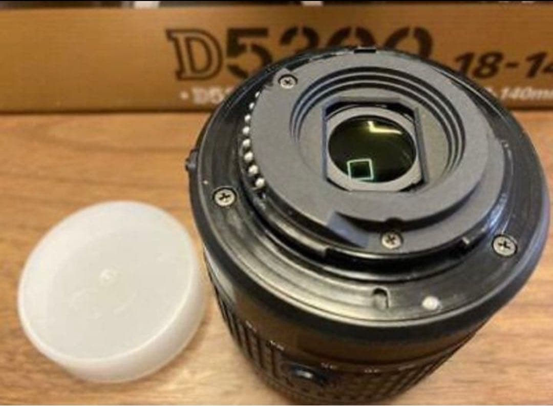 美品Nikon D5300 with DX VR 18-55 3.5-5.6g