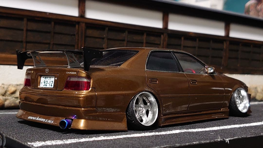 1/24 アオシマ クニーズ チェイサー 完成品