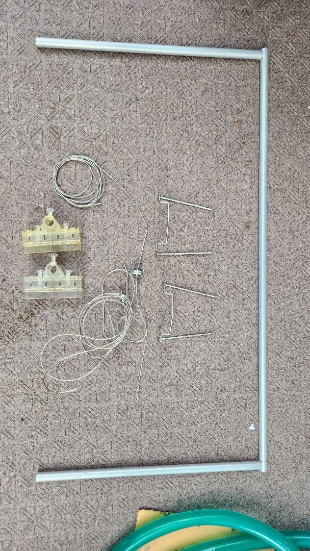 Aqullo LEDトライアングル グロウライト 60cm RGB 付属品一式