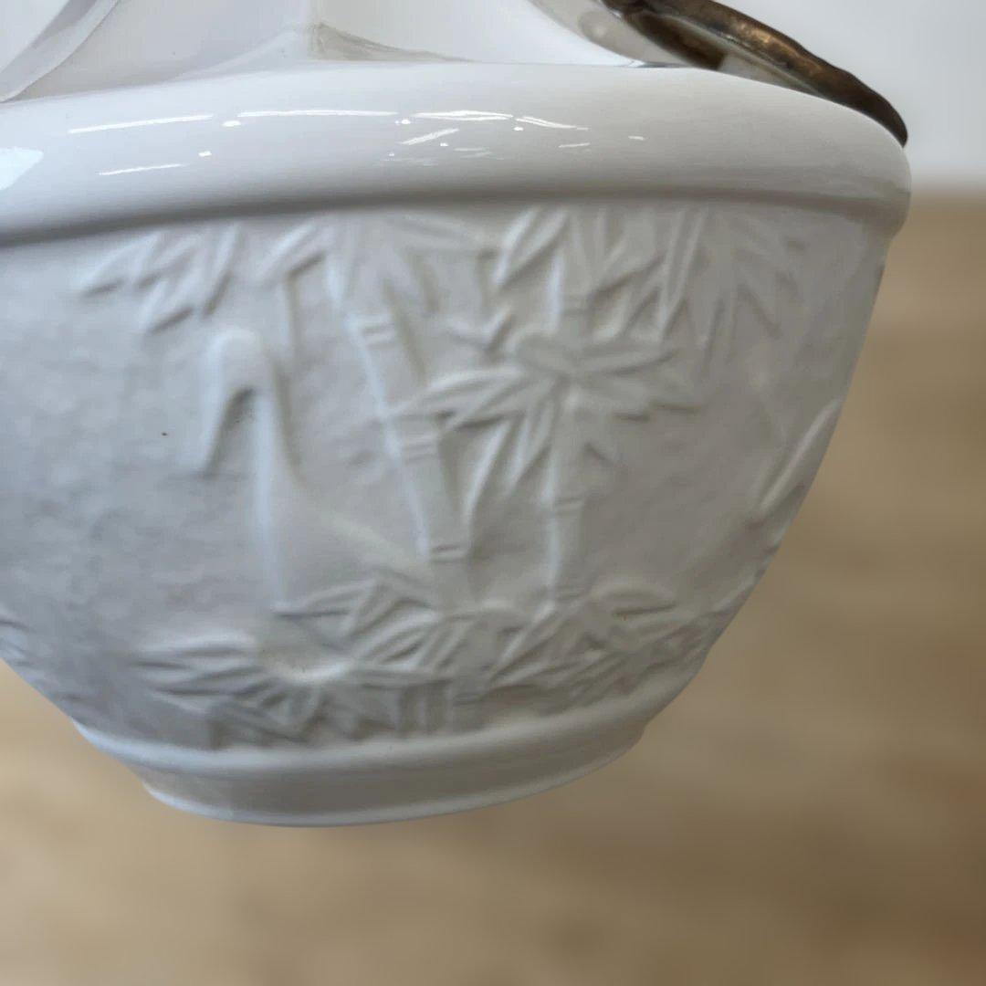 未開封700mlウイスキー 鶴 白陶器ボトル 総重量約1.5kg