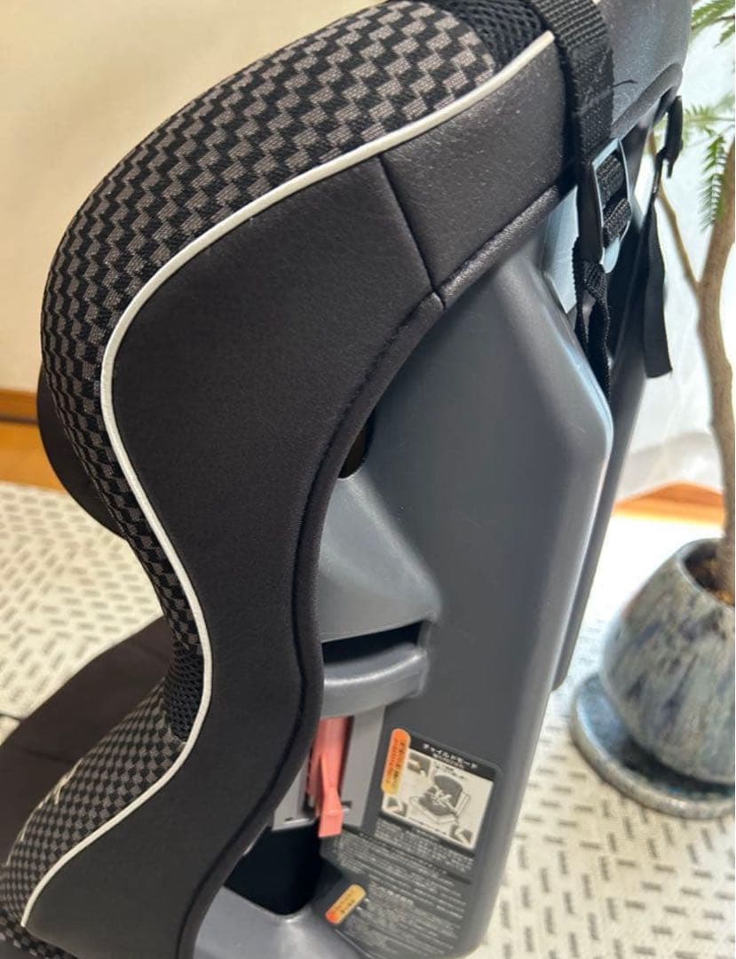 combi コンビ ジョイトリップ エッグショックGC エアーブラック 美品