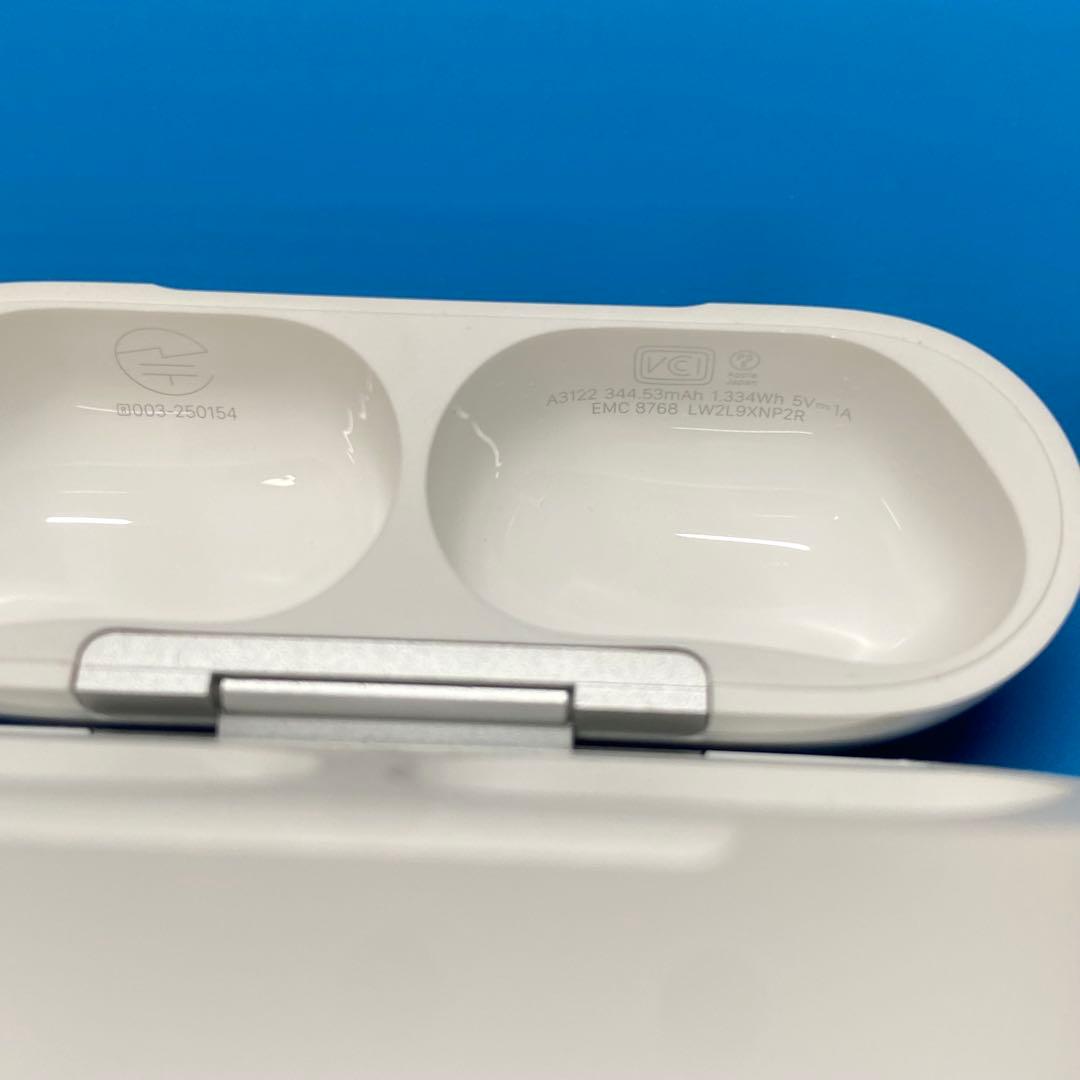 AirPods Pro 第3世代充電ケースのみ