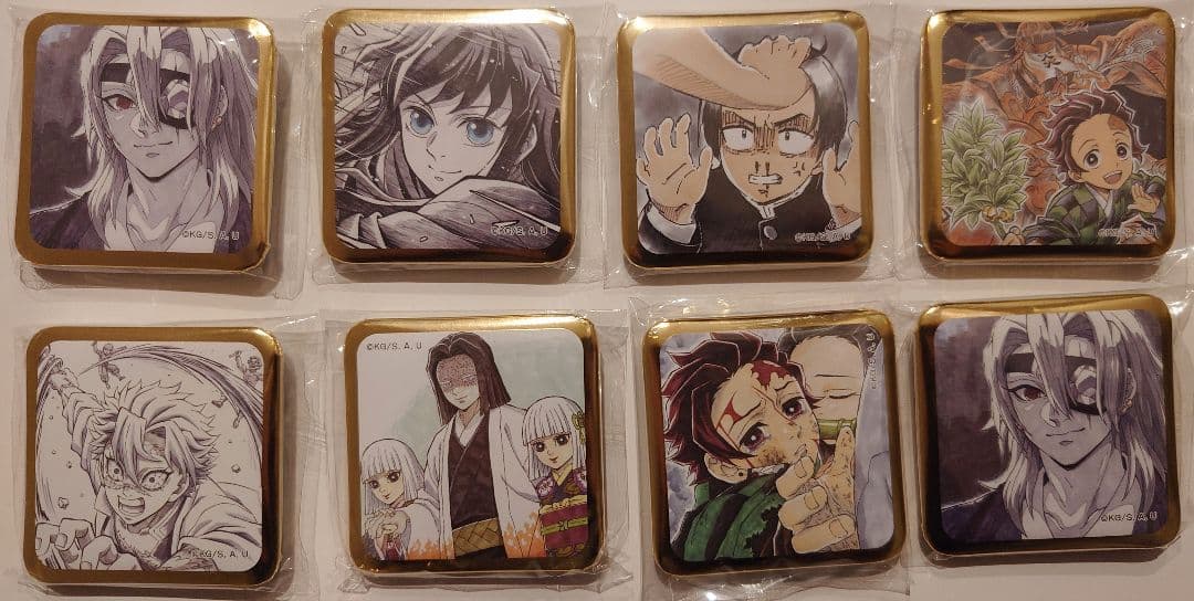 鬼滅の刃 ダイニング 缶バッジ 8点セット