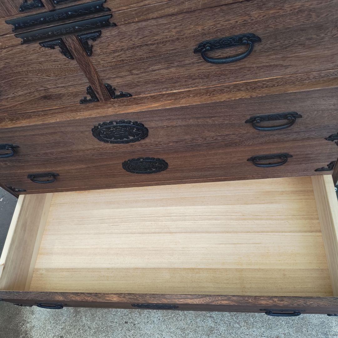 昭和レトロ　総桐箪笥 飾り金具　着物箪笥&和箪笥 　2段重ねセット　送料込