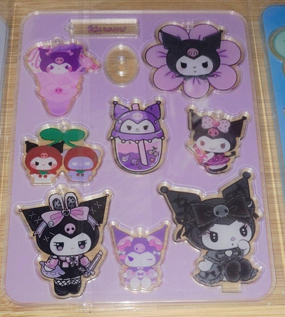 サンリオ スタンドとキーホルダーが作れるアクリル