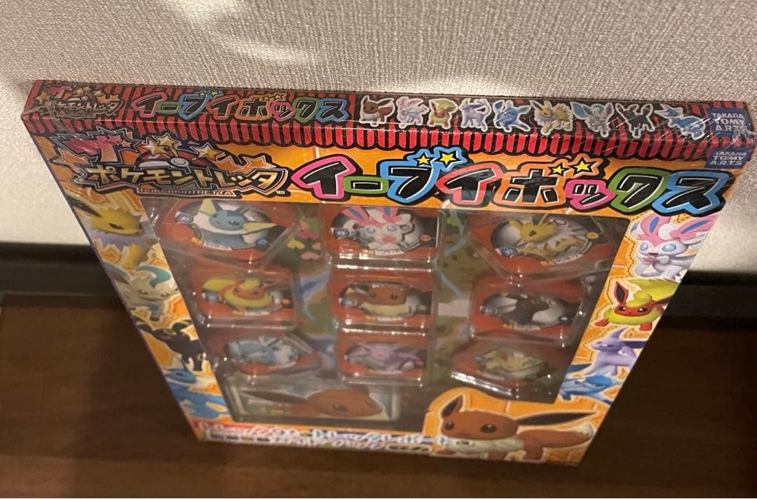 ポケモントレッタイーブイボックス
