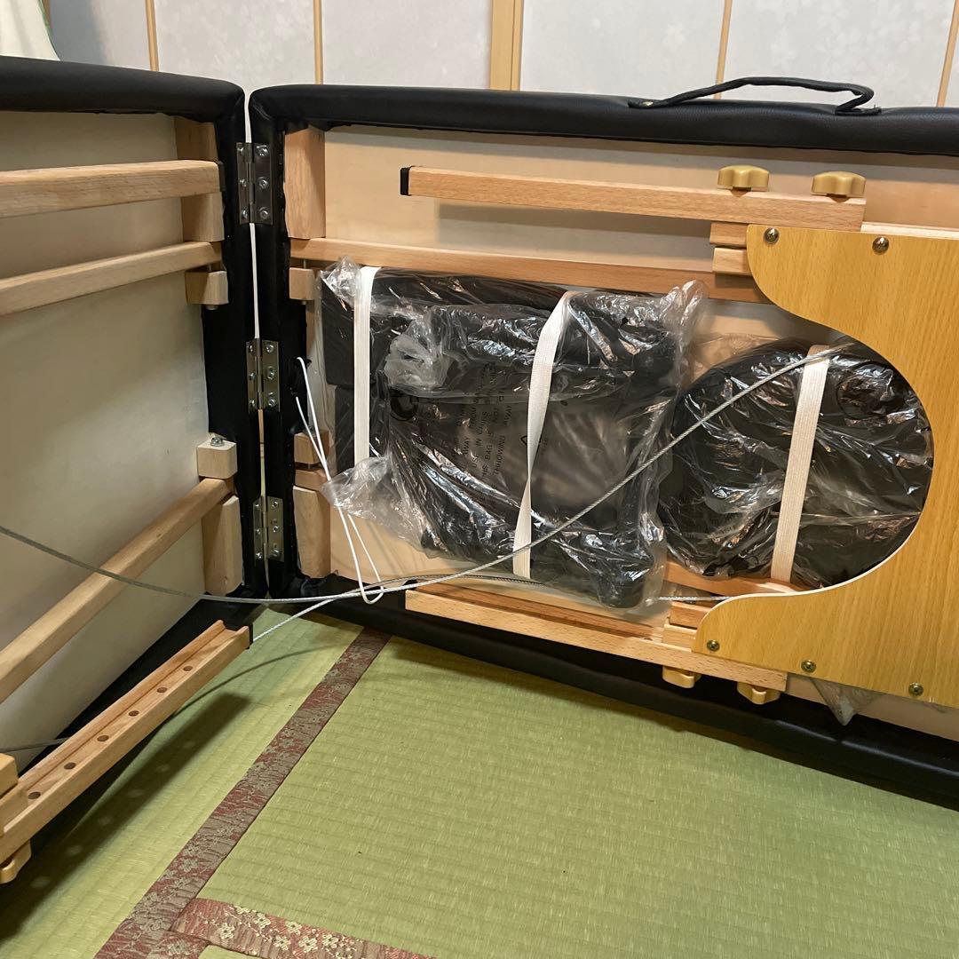 折りたたみマッサージベッド