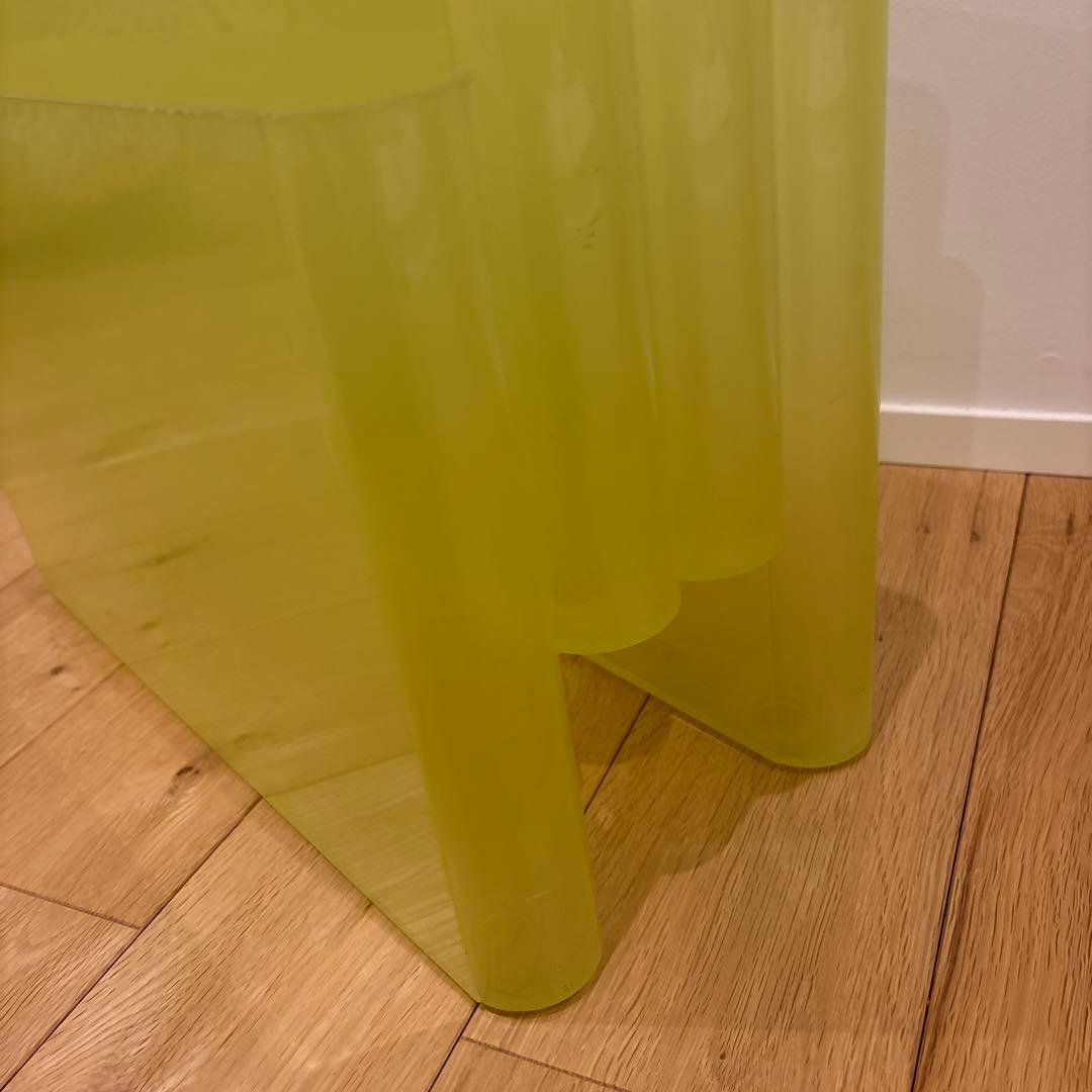 Kartell カルテルマガジンラック　イエローグリーン