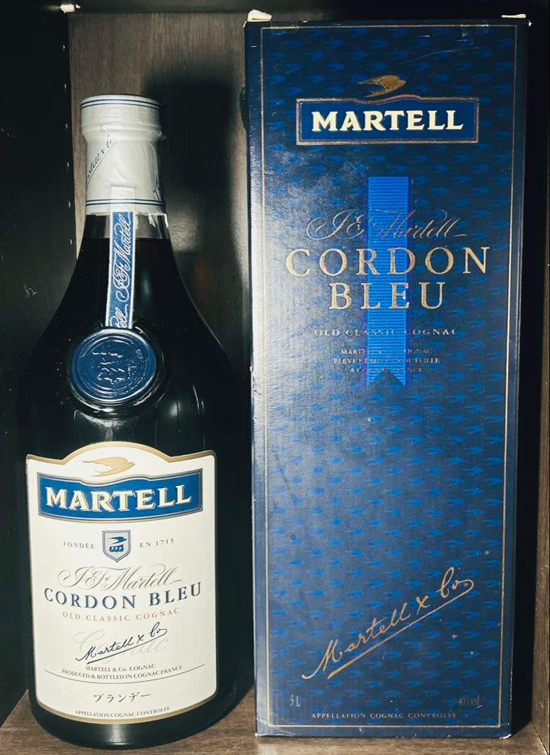 非売品　MARRTELL CORDONBLEU マグナムボトル