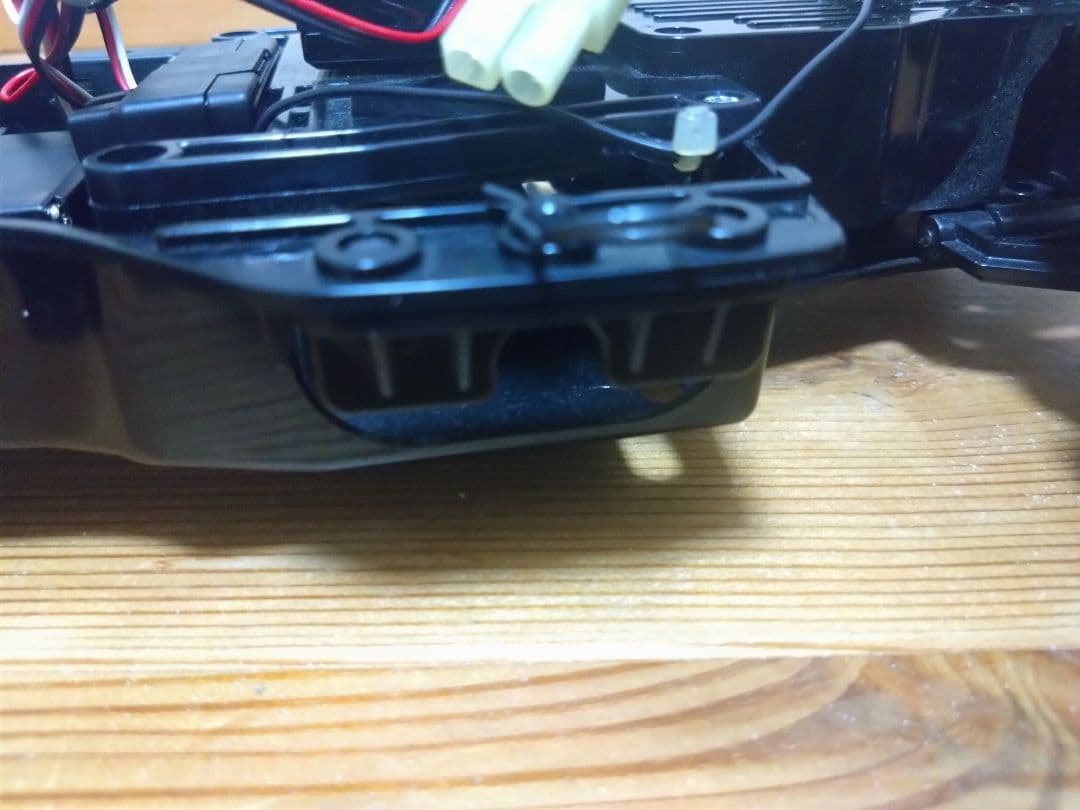 希少!　美品!　タミヤ　FF01　シャーシ　　メカ付　ラジコン