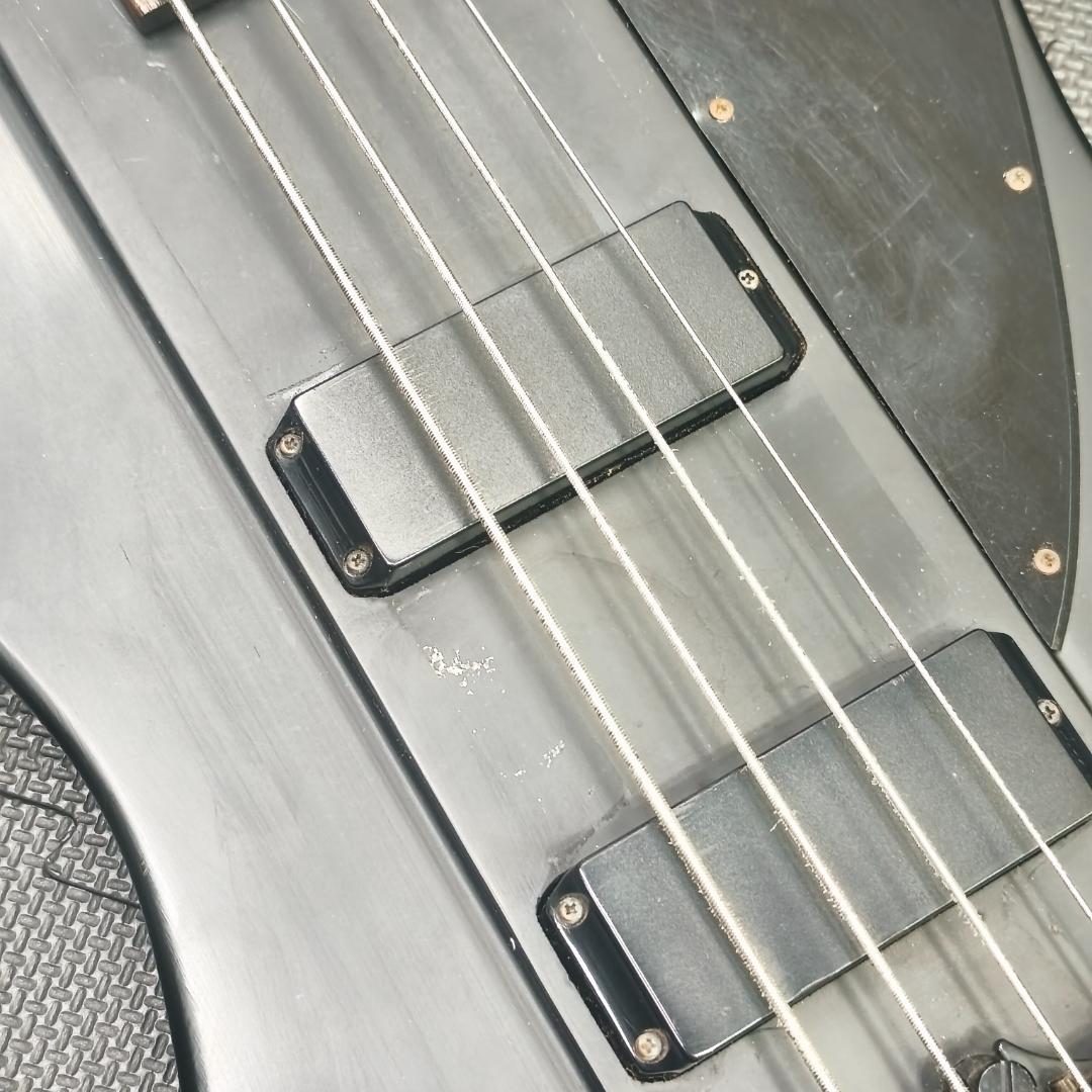 エピフォン Goth Thunderbird-IV サンダーバード ベース