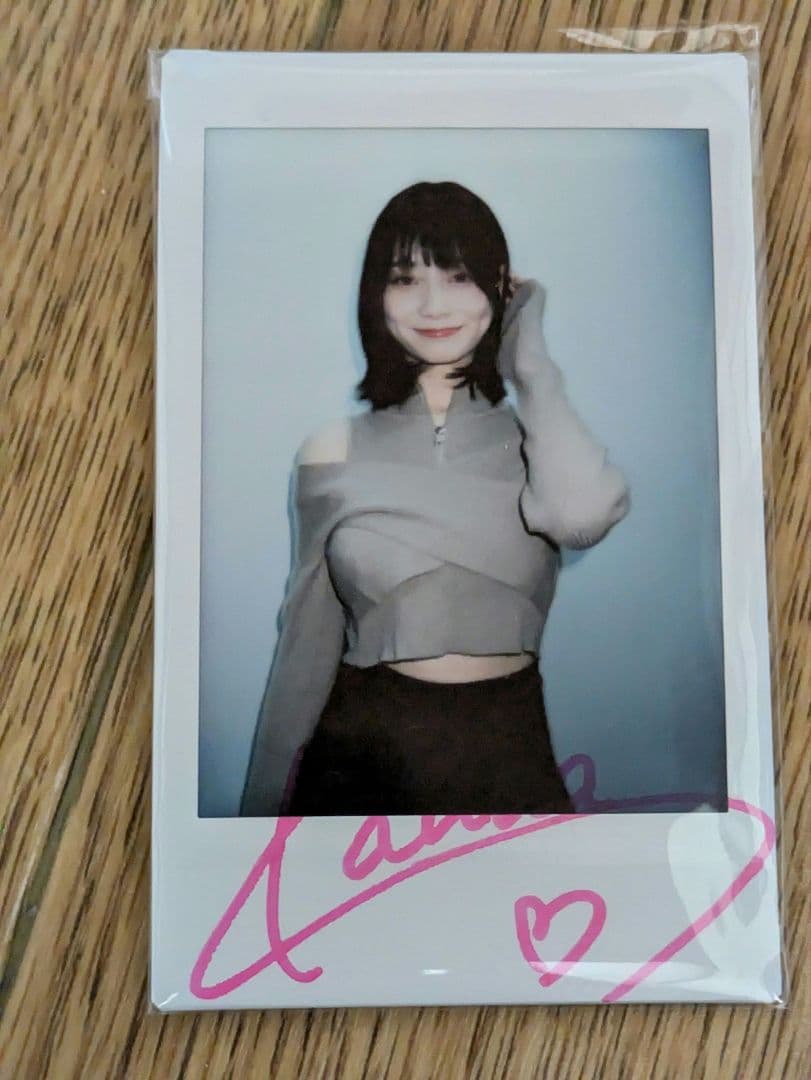 瀬戸環奈 サイン　チェキ　S1 エスワン 特典　イベント　限定　耳　髪上げ