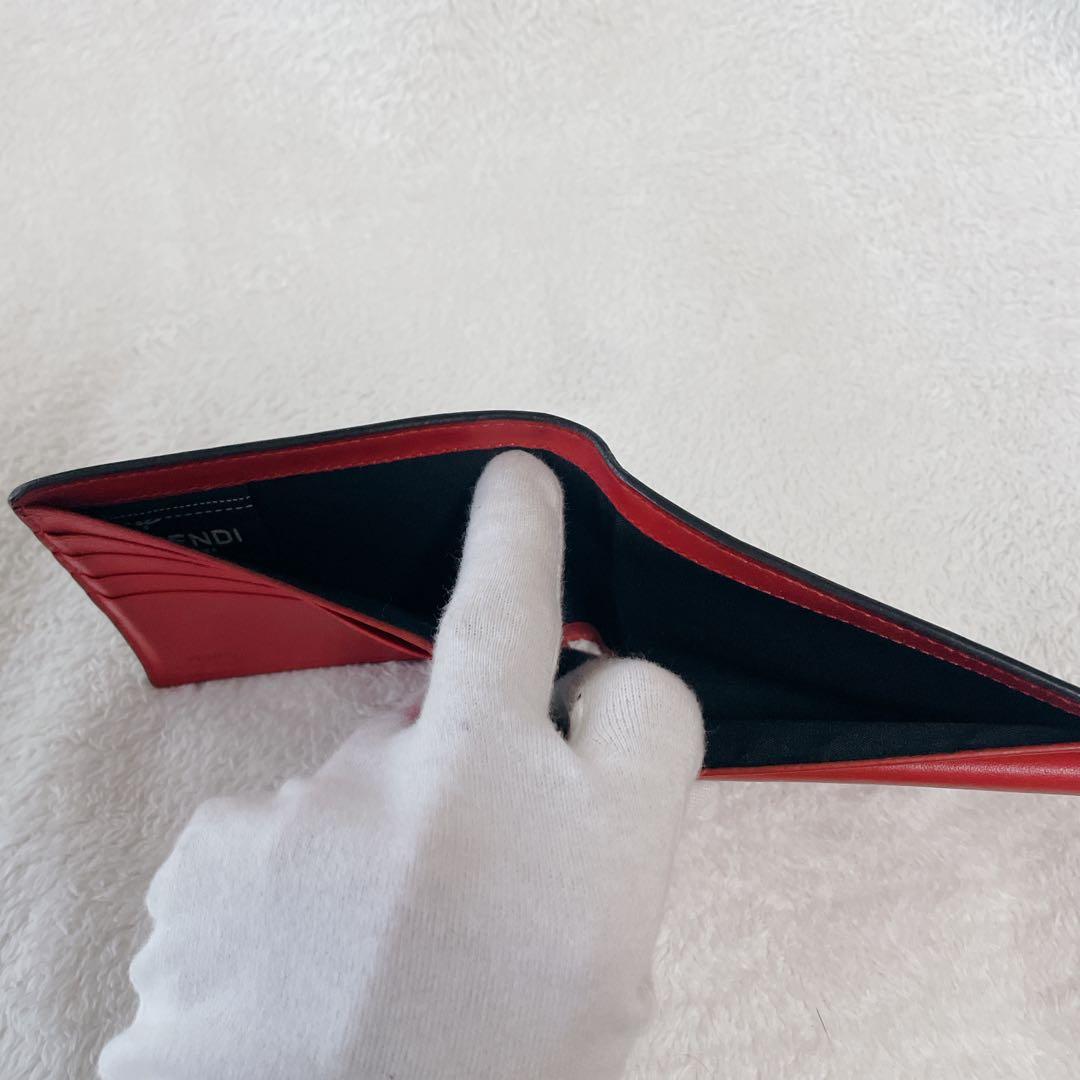 FENDI 二つ折り財布　フェンディ モンスター　バグズアイ折り財布　ウォレット