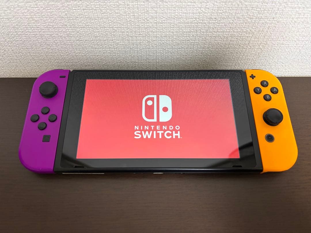 M*O様 Nintendo Switch 本体 ネオンパープル/ネオンオレンジ