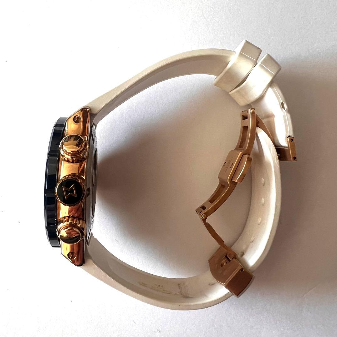 【100本限定】EDOX クロノオフショア1 クロノグラフメンズ クォーツ 白