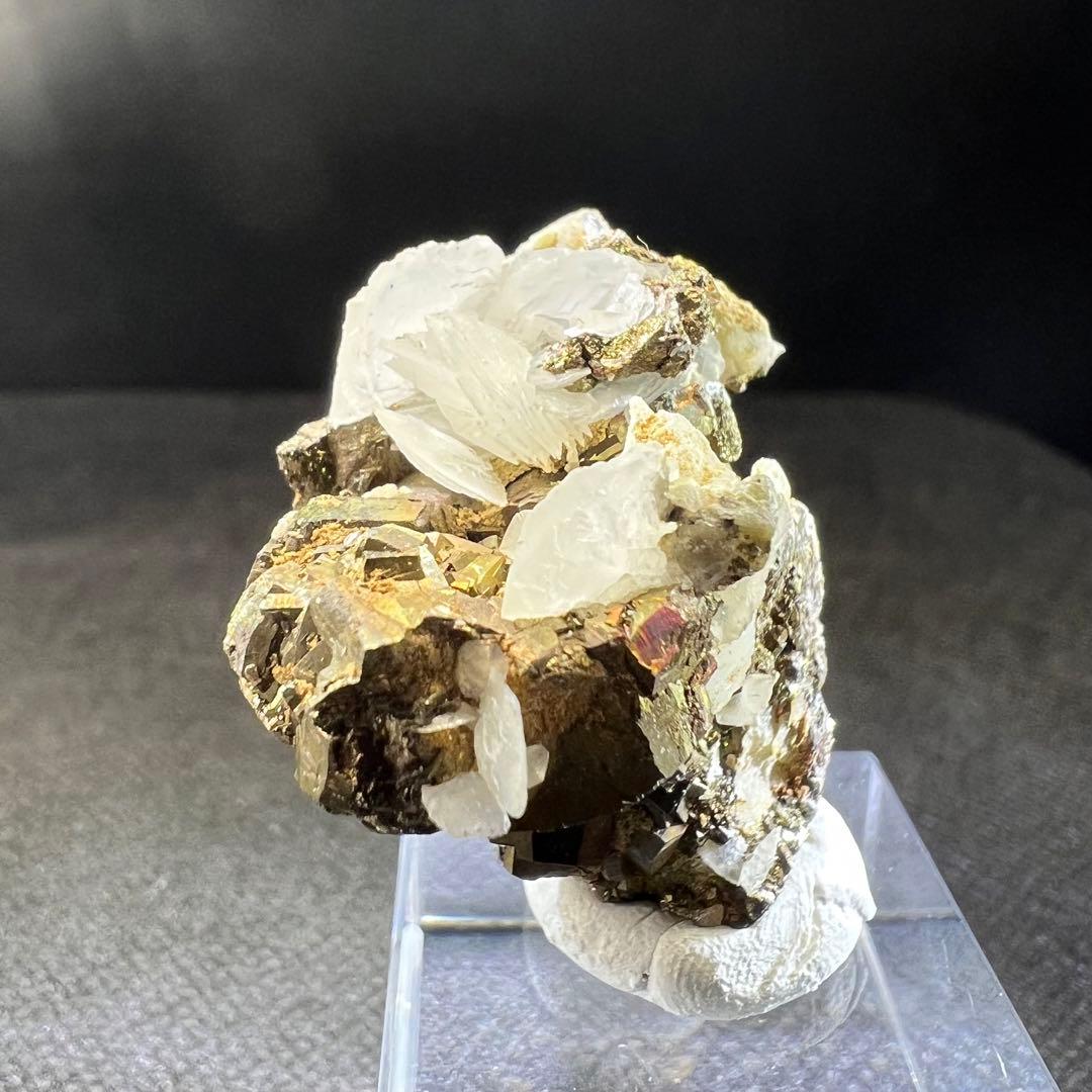 ペルー産　ゴージャス⭐︎カルサイト共生パイライト