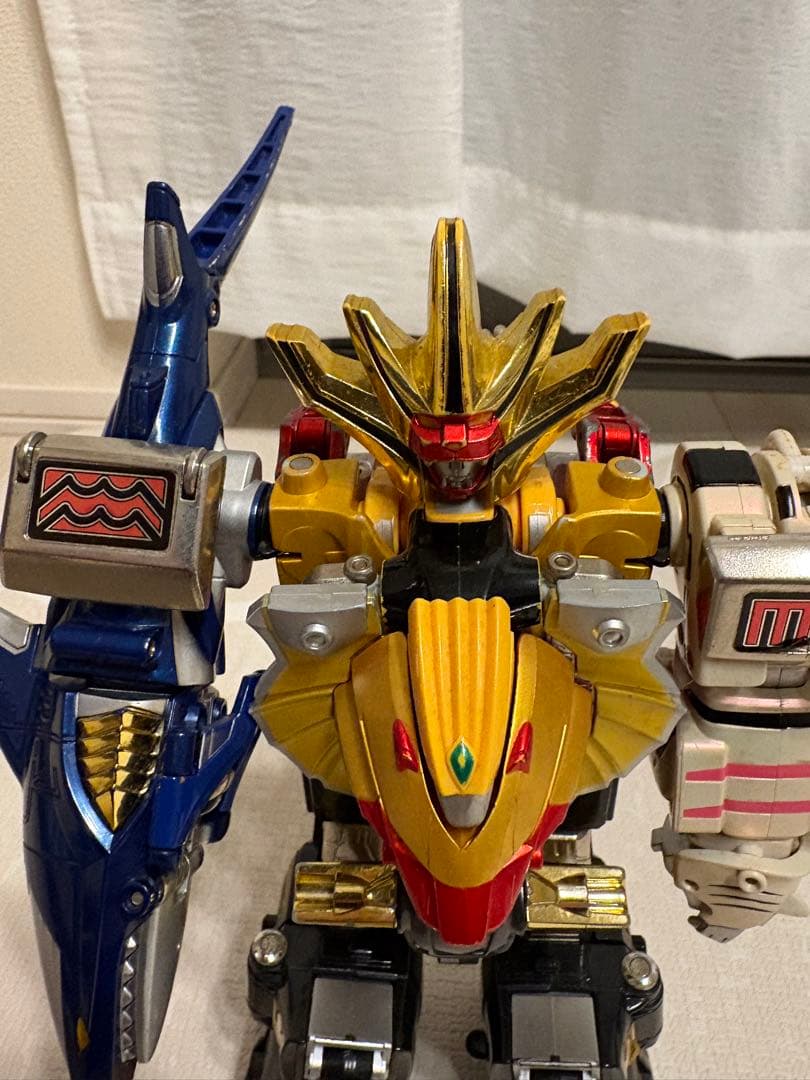 百獣戦隊ガオレンジャー　ガオキング　超合金フィギュア