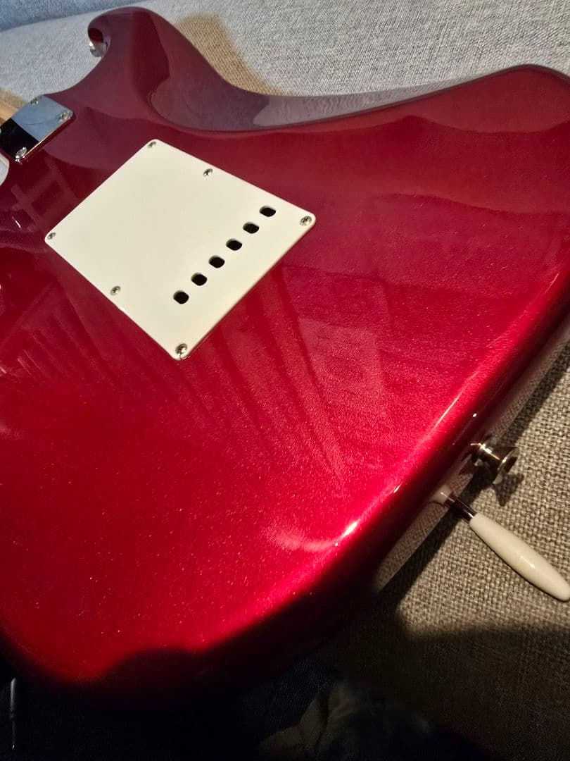 Fender Japan ST-45 Stratocaster メタリックレッド