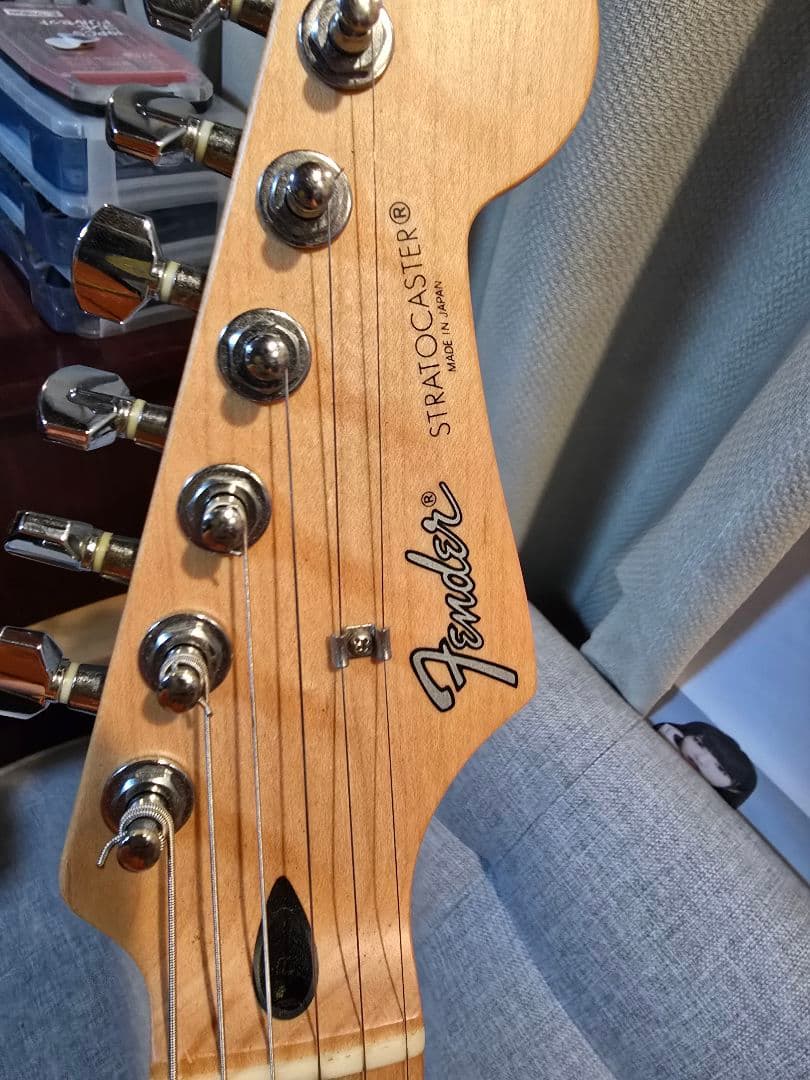 Fender Japan ST-45 Stratocaster メタリックレッド