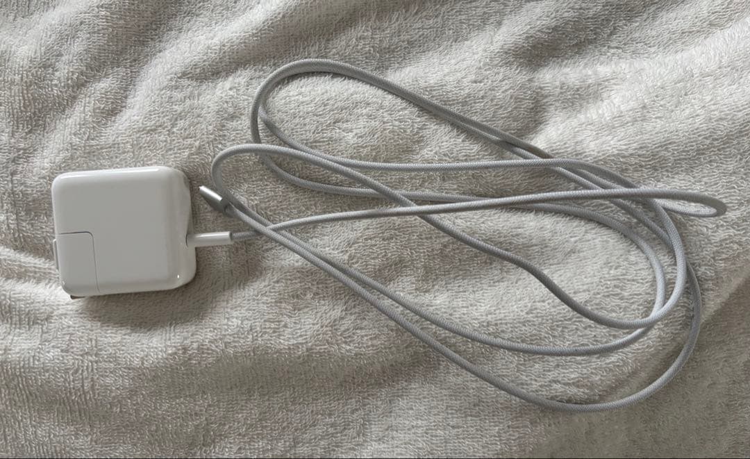 MacBookAir M2 2022版 中古品